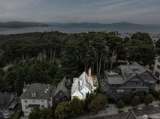 3140 Pacific Avenue, San Francisco, CA 94115