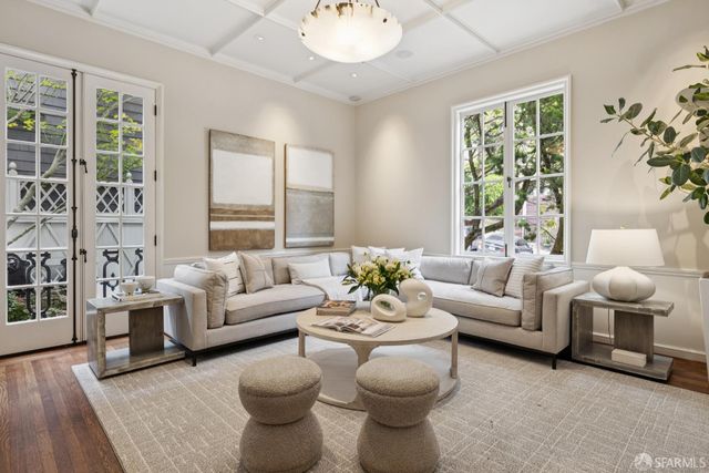 3140 Pacific Avenue, San Francisco, CA 94115