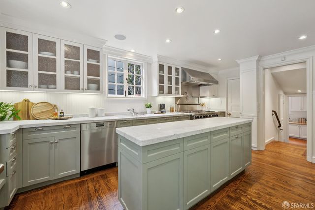 3140 Pacific Avenue, San Francisco, CA 94115