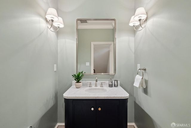 3140 Pacific Avenue, San Francisco, CA 94115