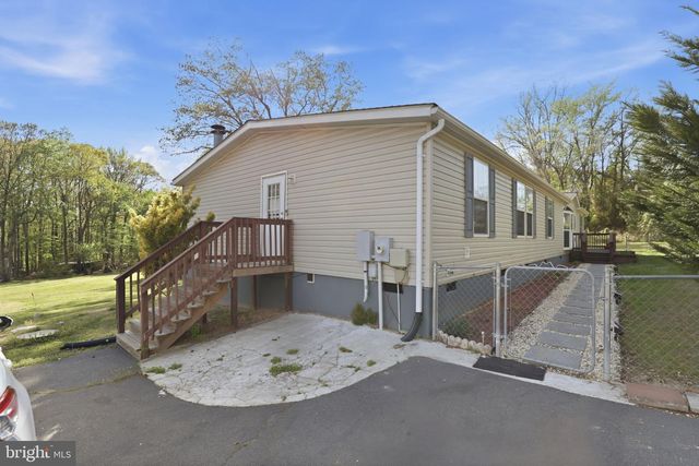 8 WALKER WAY, Stafford, VA 22554