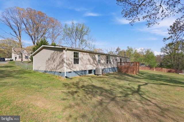 8 WALKER WAY, Stafford, VA 22554