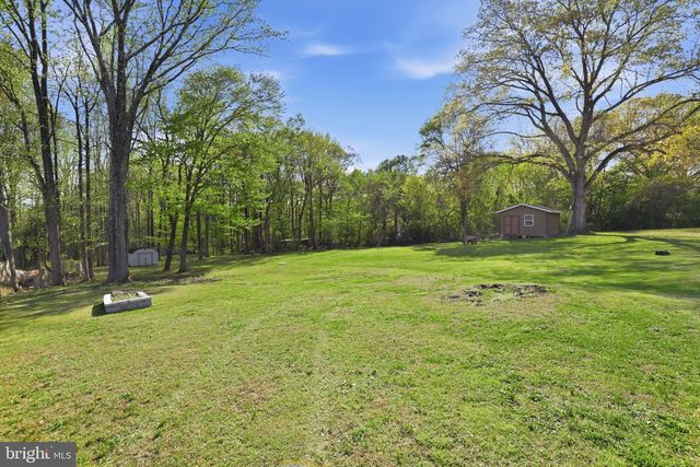 8 WALKER WAY, Stafford, VA 22554