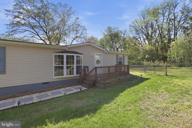 8 WALKER WAY, Stafford, VA 22554