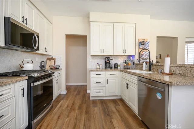 41167 Lorient Court, Murrieta, CA 92562