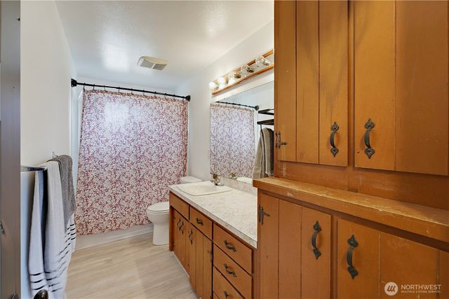 11033 Kuhlman Road SE, Olympia, WA 98513