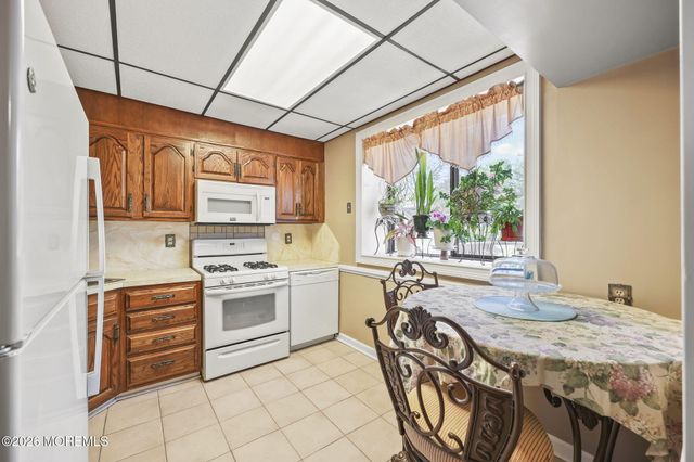 2 Beaver Street, Hazlet, NJ 07730