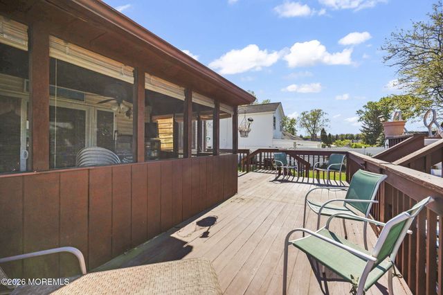 2 Beaver Street, Hazlet, NJ 07730