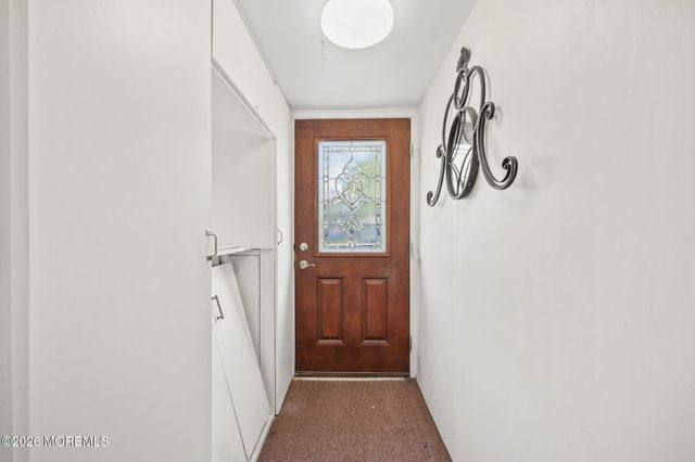 2 Beaver Street, Hazlet, NJ 07730