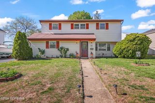 2 Beaver Street, Hazlet, NJ 07730