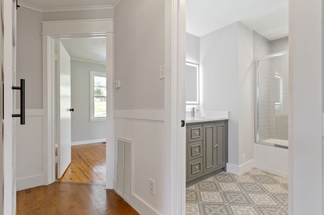 2896 Fly Rd, Santa Fe, TN 38482