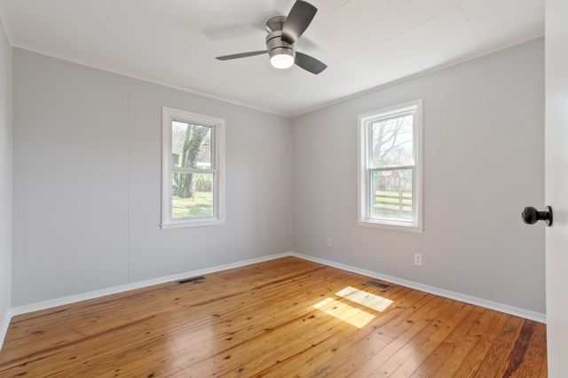 2896 Fly Rd, Santa Fe, TN 38482
