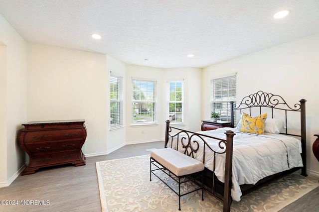 73 Old Orchard Lane 1504, Ocean Twp, NJ 07712