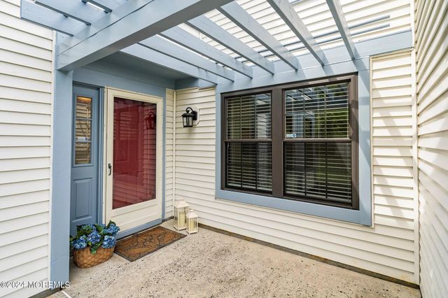 73 Old Orchard Lane 1504, Ocean Twp, NJ 07712