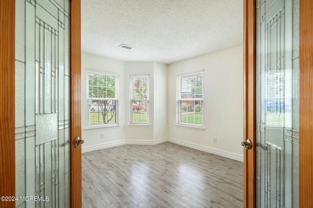 73 Old Orchard Lane 1504, Ocean Twp, NJ 07712