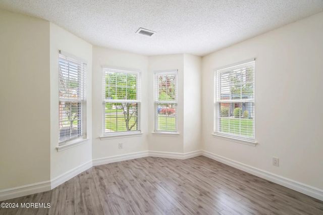 73 Old Orchard Lane 1504, Ocean Twp, NJ 07712