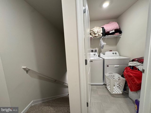 187 SCHYROCK DR, Stephens City, VA 22655