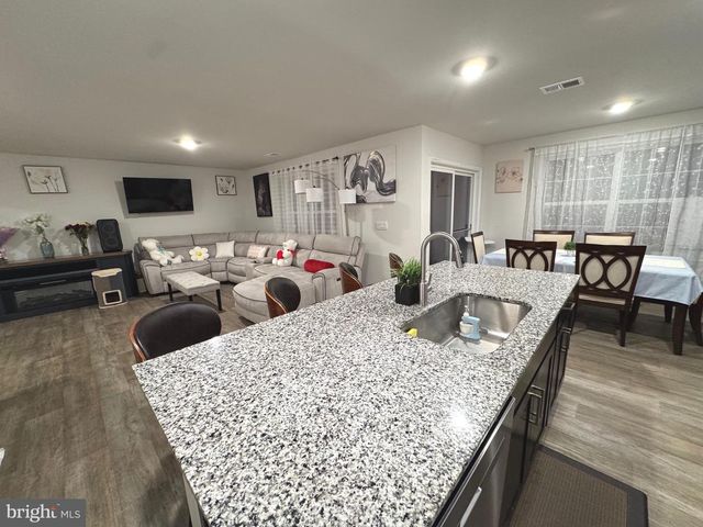 187 SCHYROCK DR, Stephens City, VA 22655