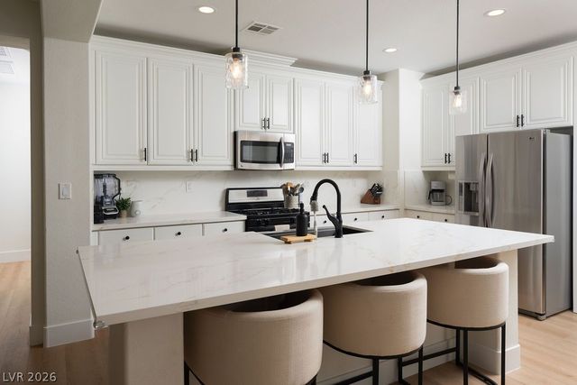 769 Shirehampton Drive, Las Vegas, NV 89178