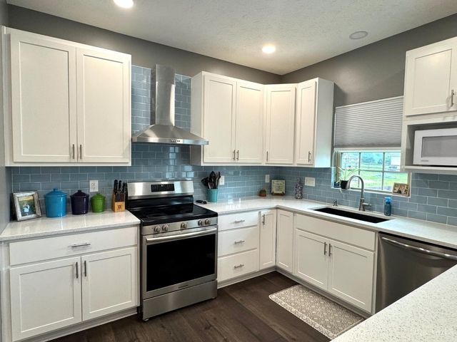 1656 Tunis Drive, Harrison, OH 45030