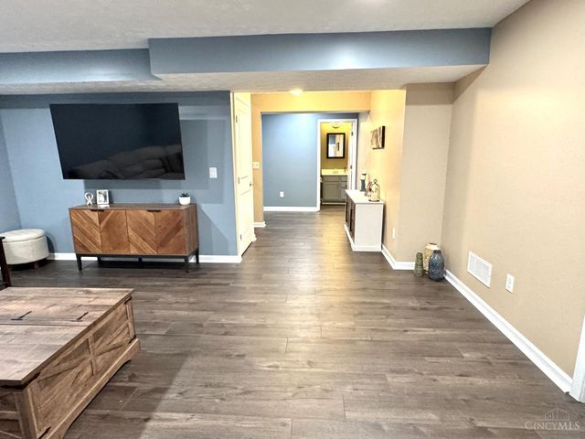 1656 Tunis Drive, Harrison, OH 45030