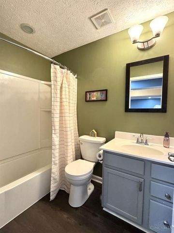 1656 Tunis Drive, Harrison, OH 45030