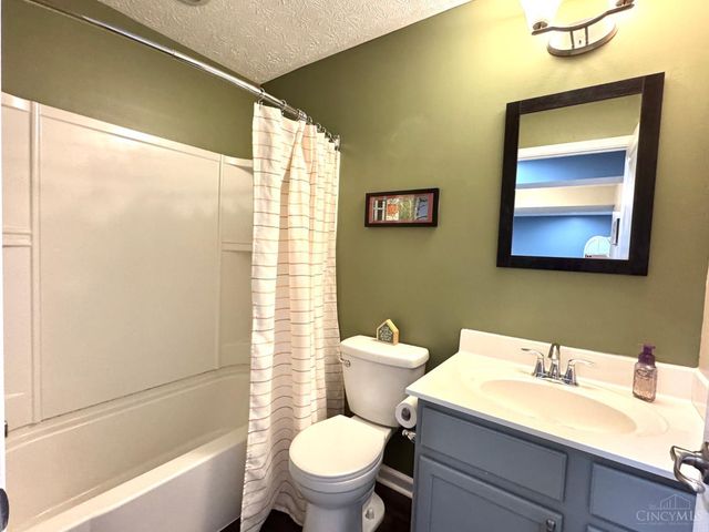 1656 Tunis Drive, Harrison, OH 45030