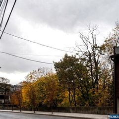 616 Gregory Avenue, Weehawken, NJ 07086