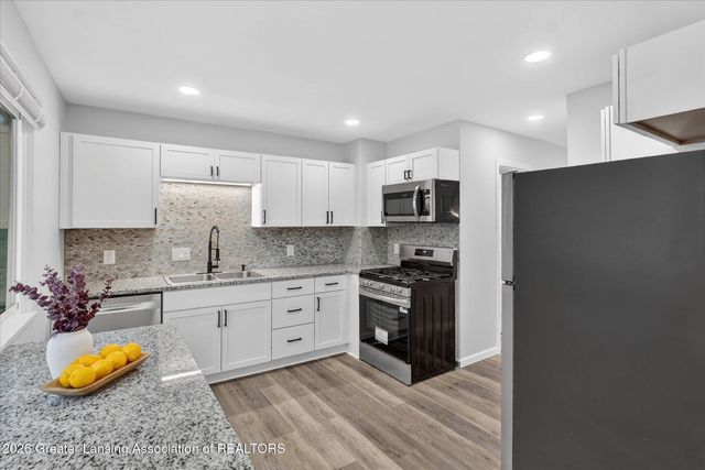 1309 Penrod Court, Lansing, MI 48911