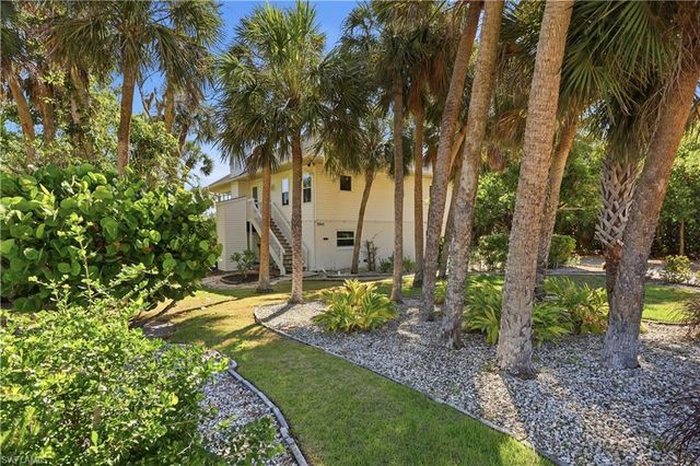 2042 Wild Lime DR, Sanibel, FL 33957