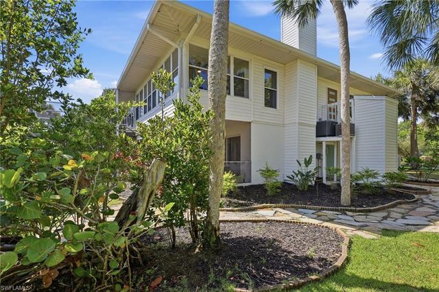 2042 Wild Lime DR, Sanibel, FL 33957