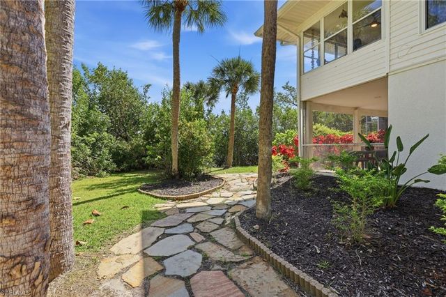 2042 Wild Lime DR, Sanibel, FL 33957