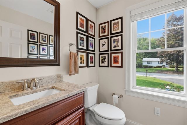 21 Cranbrook Drive, Holden, MA 01520
