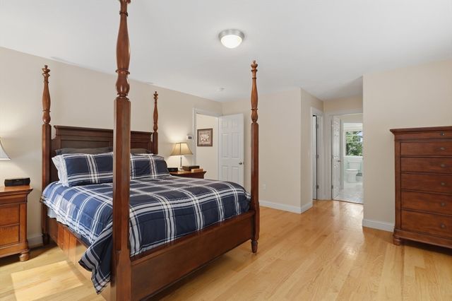 21 Cranbrook Drive, Holden, MA 01520