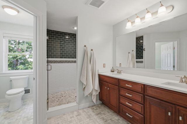 21 Cranbrook Drive, Holden, MA 01520