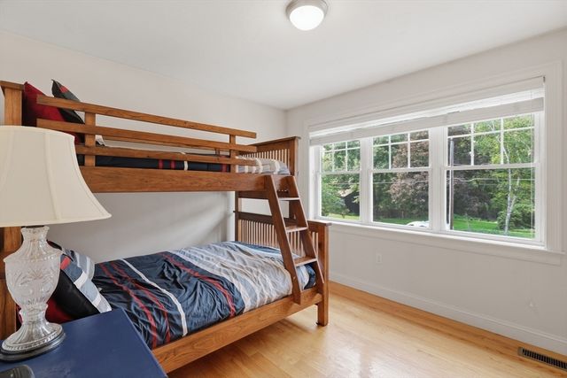 21 Cranbrook Drive, Holden, MA 01520