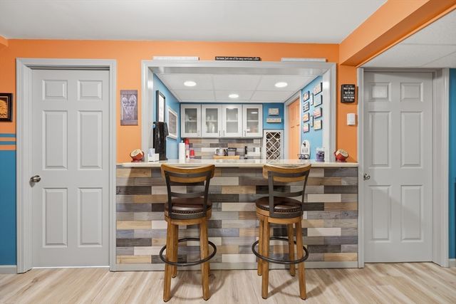 21 Cranbrook Drive, Holden, MA 01520