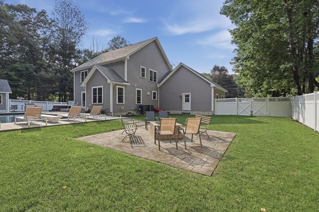 21 Cranbrook Drive, Holden, MA 01520