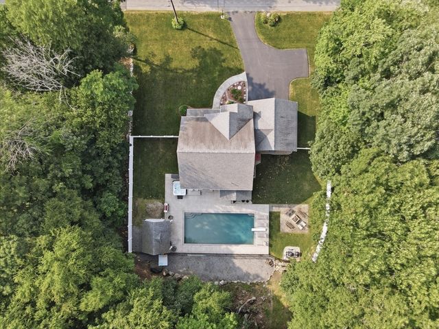 21 Cranbrook Drive, Holden, MA 01520
