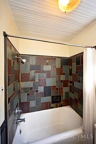 4236 Brookside Avenue, Cincinnati, OH 45223