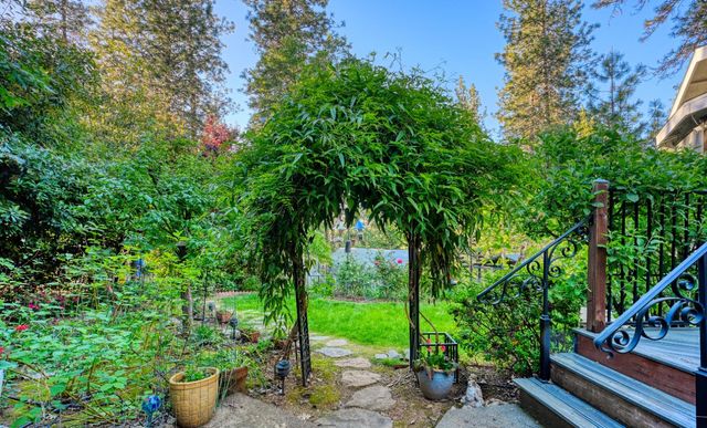 20925 Indian Dr, Colfax, CA 95713