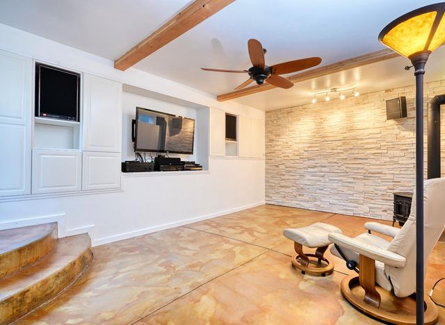 20925 Indian Dr, Colfax, CA 95713