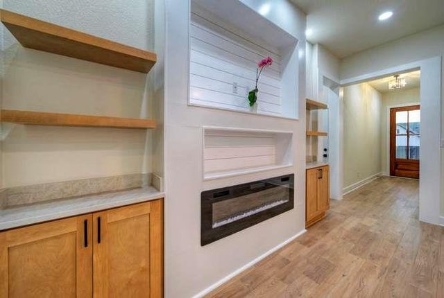 150 Waimanalo LN, Bastrop, TX 78602