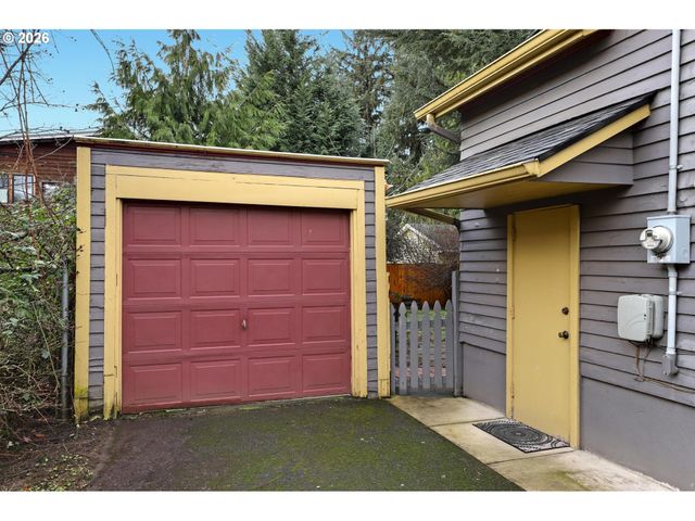 6425 Ne 35TH Ave, Portland, OR 97211