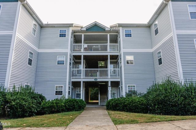 3770 Pardue Woods Place 201, Raleigh, NC 27603