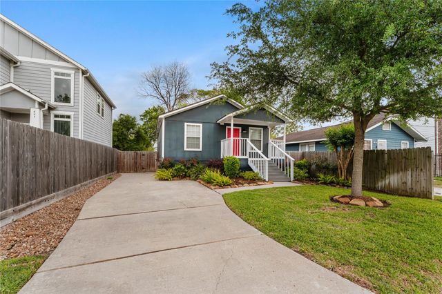 809 E 40th Street, Houston, TX 77022
