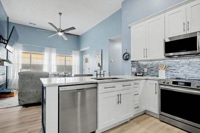 1001 Charles St., North Myrtle Beach, SC 29582