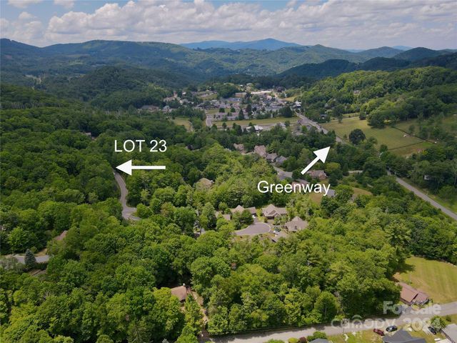 109 Puddingstone Parkway 23, Banner Elk, NC 28604