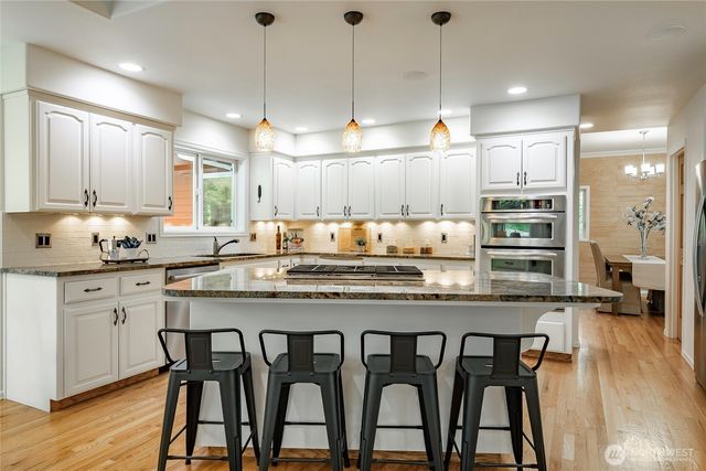 4644 S Vining Road, Bellingham, WA 98226