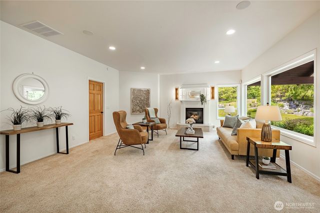 4644 S Vining Road, Bellingham, WA 98226